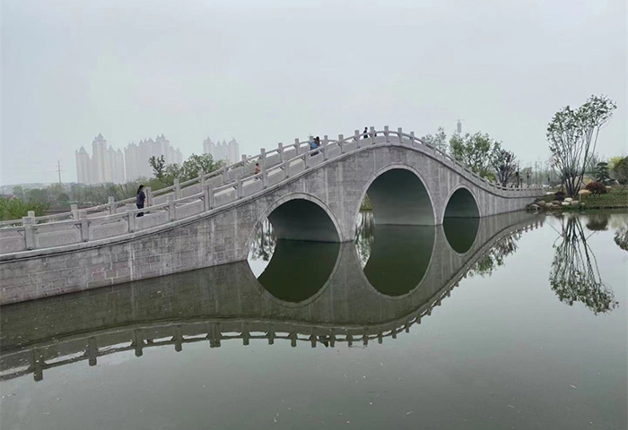 青石产品的移动需要操作者注意的有哪些-诸暨市越拓石材有限公司