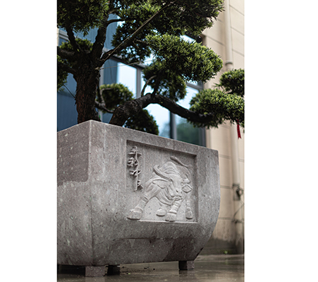 罗汉松盆-大型盆景盆-诸暨市越拓石材有限公司